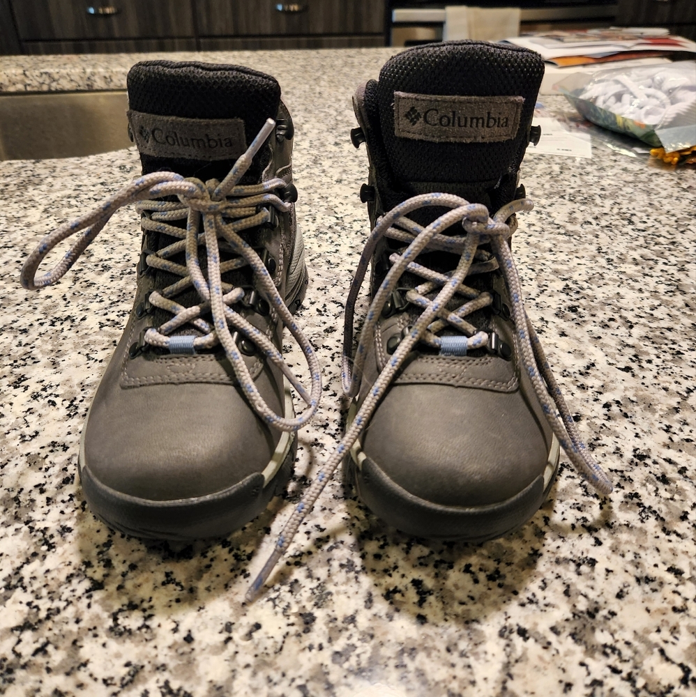 Columbia hiking boots